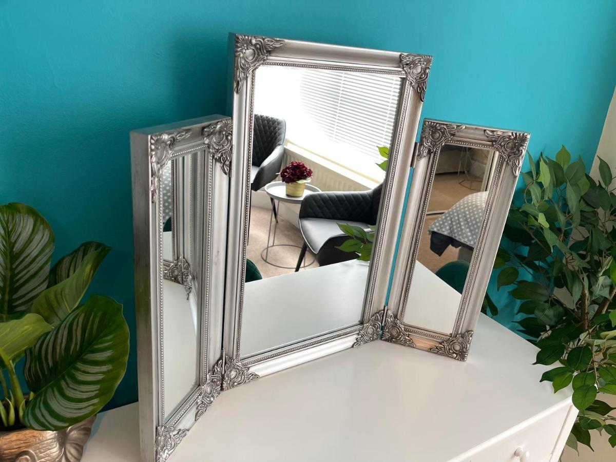 Bournemouth 3 Bedroom - Parking Екстериор снимка